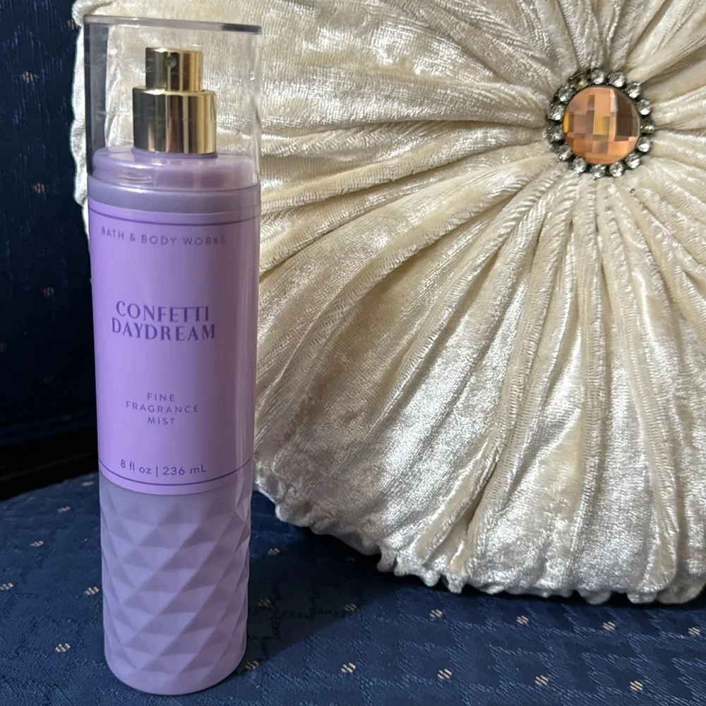 BATH & BODY WORKS SET. . . CONFETTI DAYDREAM SCENT - Picture 3 of 6